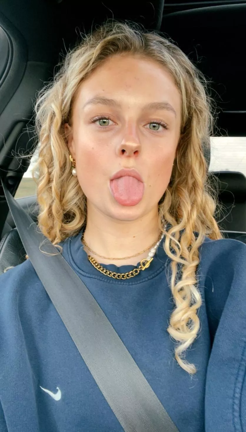 Message me if you can do a tribute of my ex girlfriend 😍