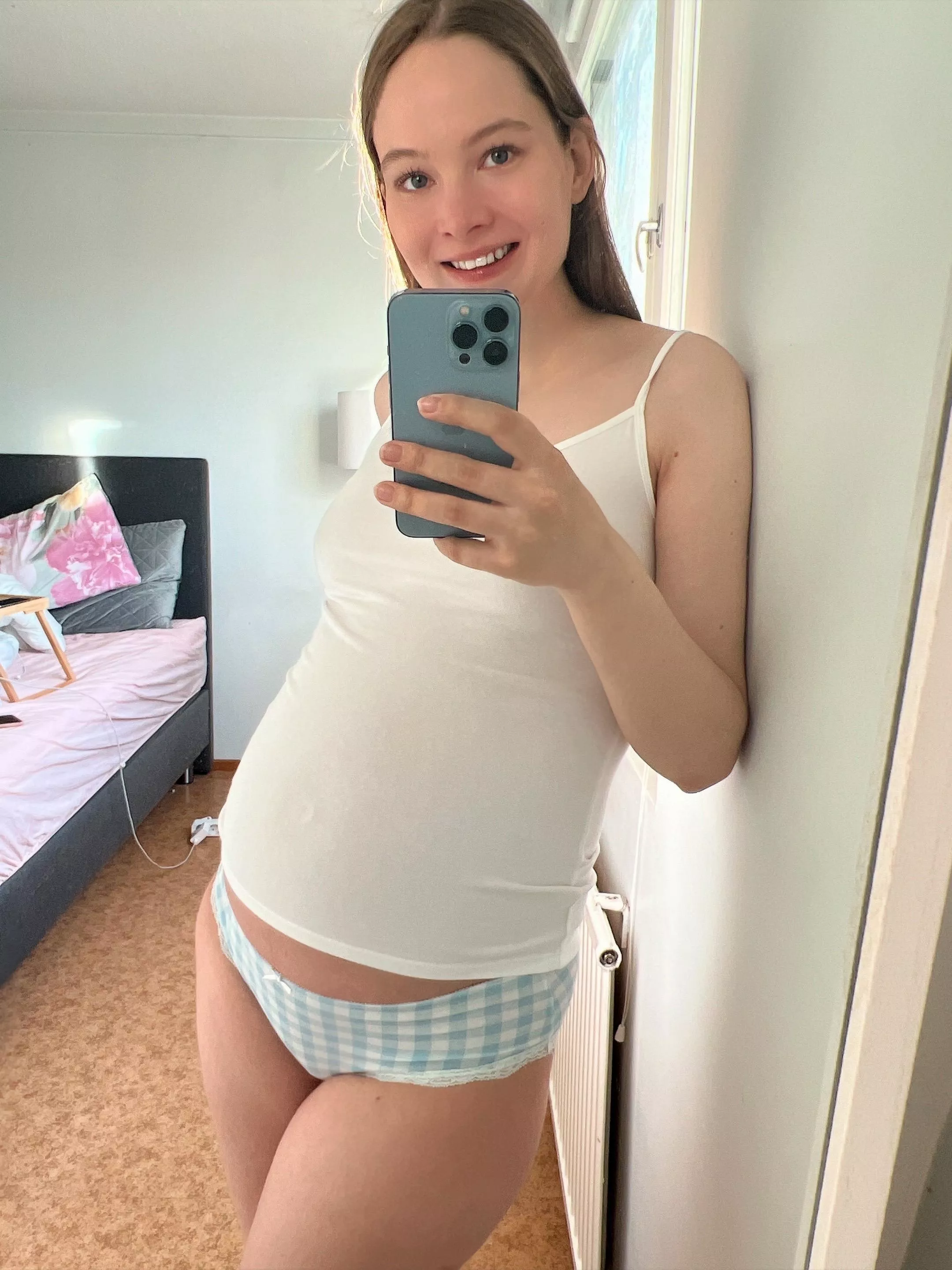 My top is about to rip