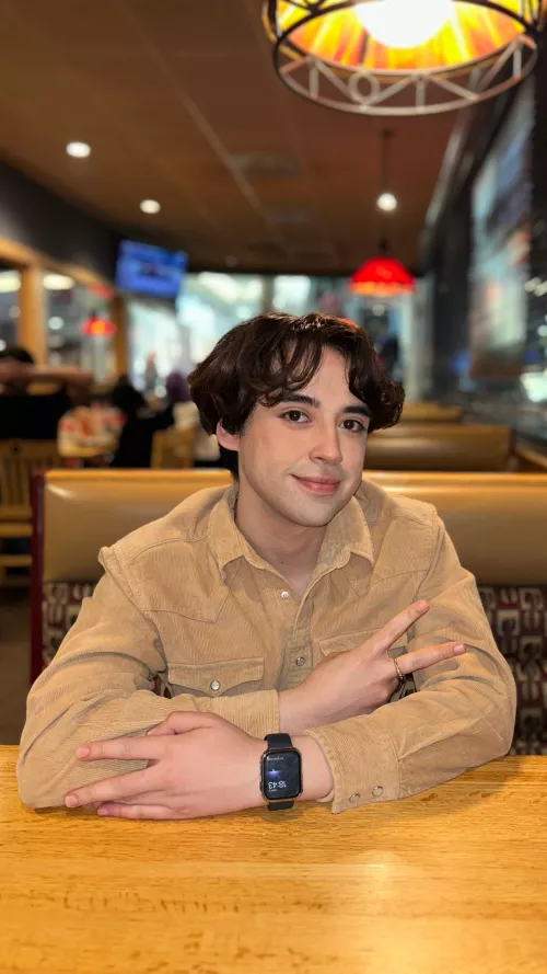 Waiting for my burger 🍔