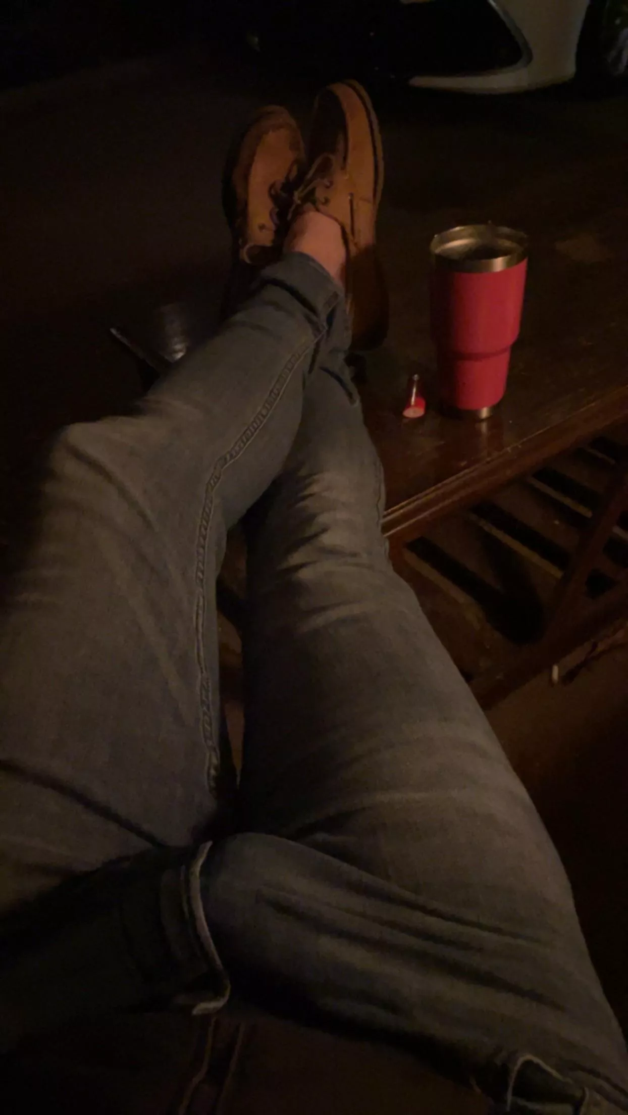 Waiting on my tinder date like…