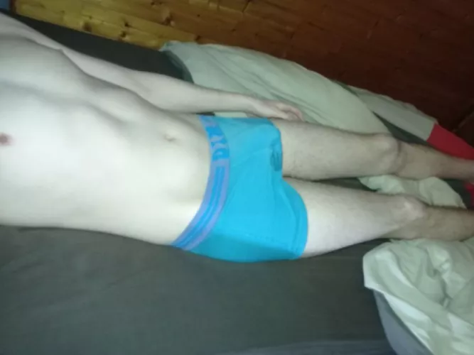 25 m french beta lost so i have to send my ass to all d or comment