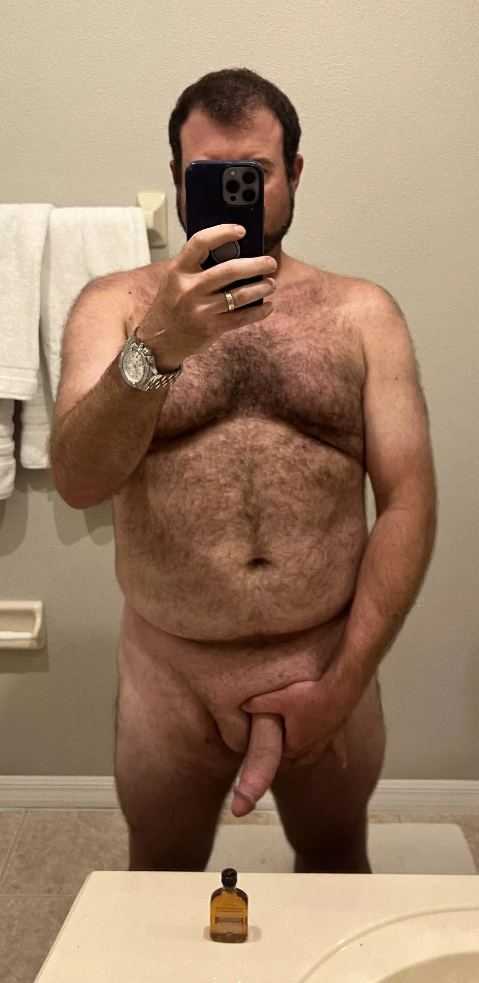 [47] When Daddy gets upgraded to first class and overserved bourbon. 😈😘