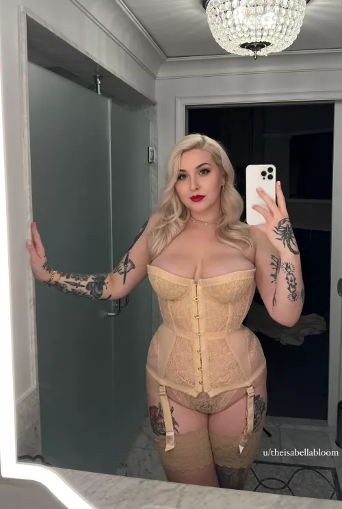 Did this look take your breath away?