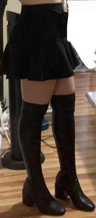 Glad to blue our my roommate