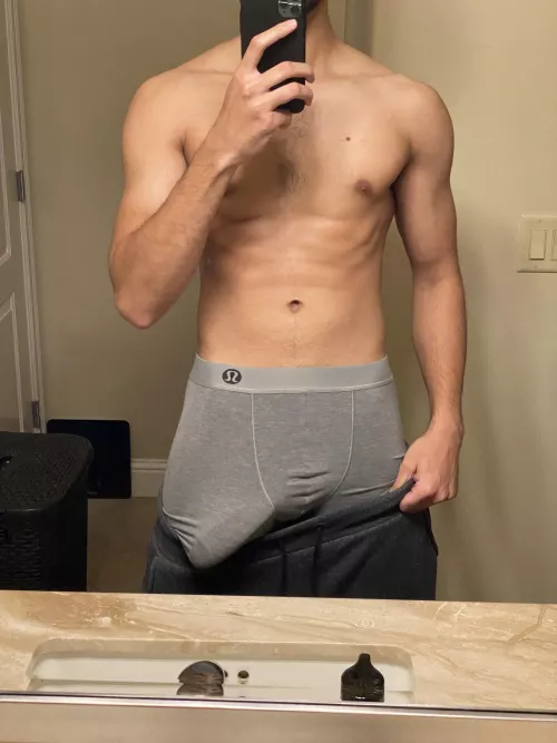 I love the stretch on these