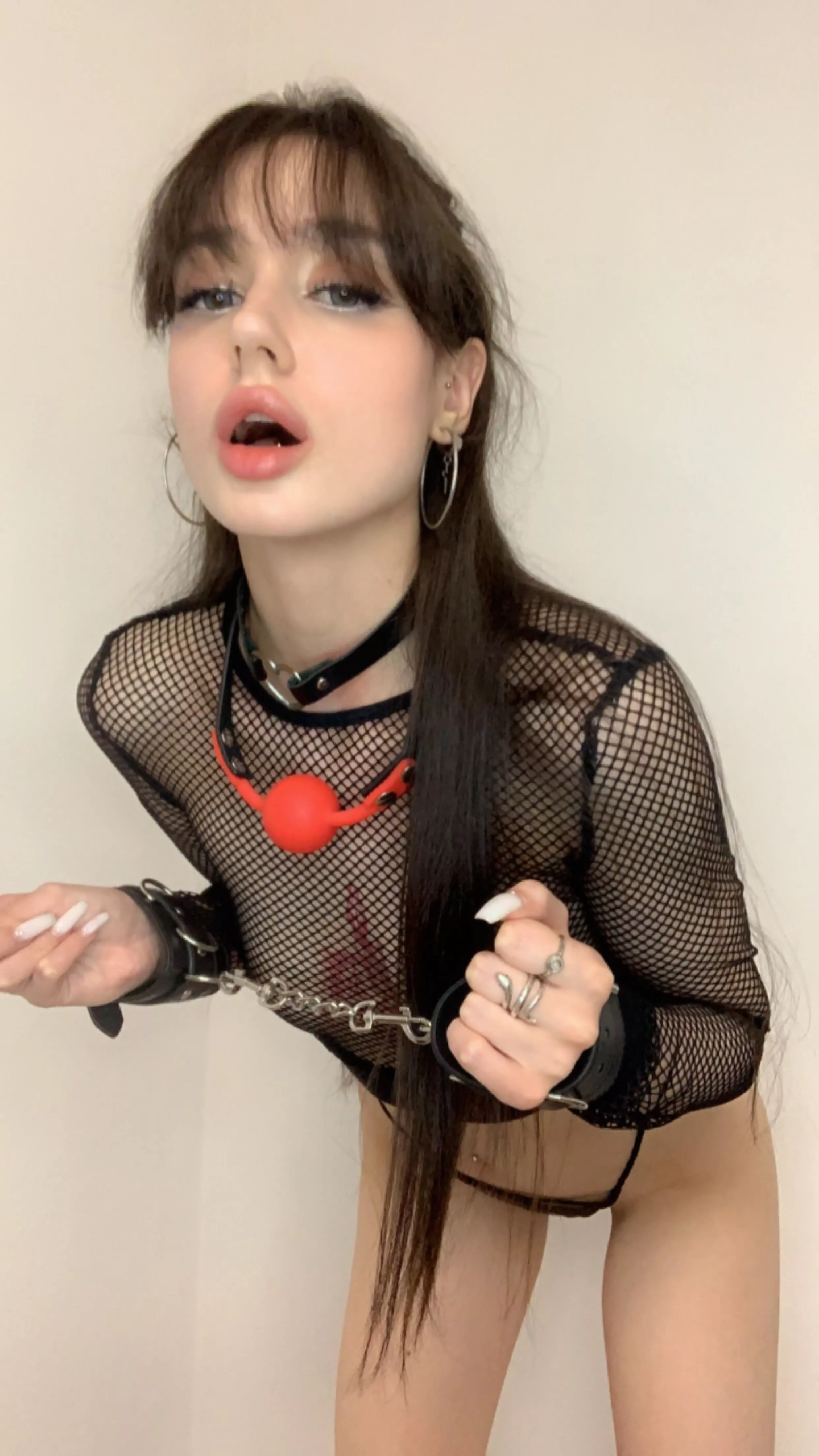 I want to be your submissive girl.