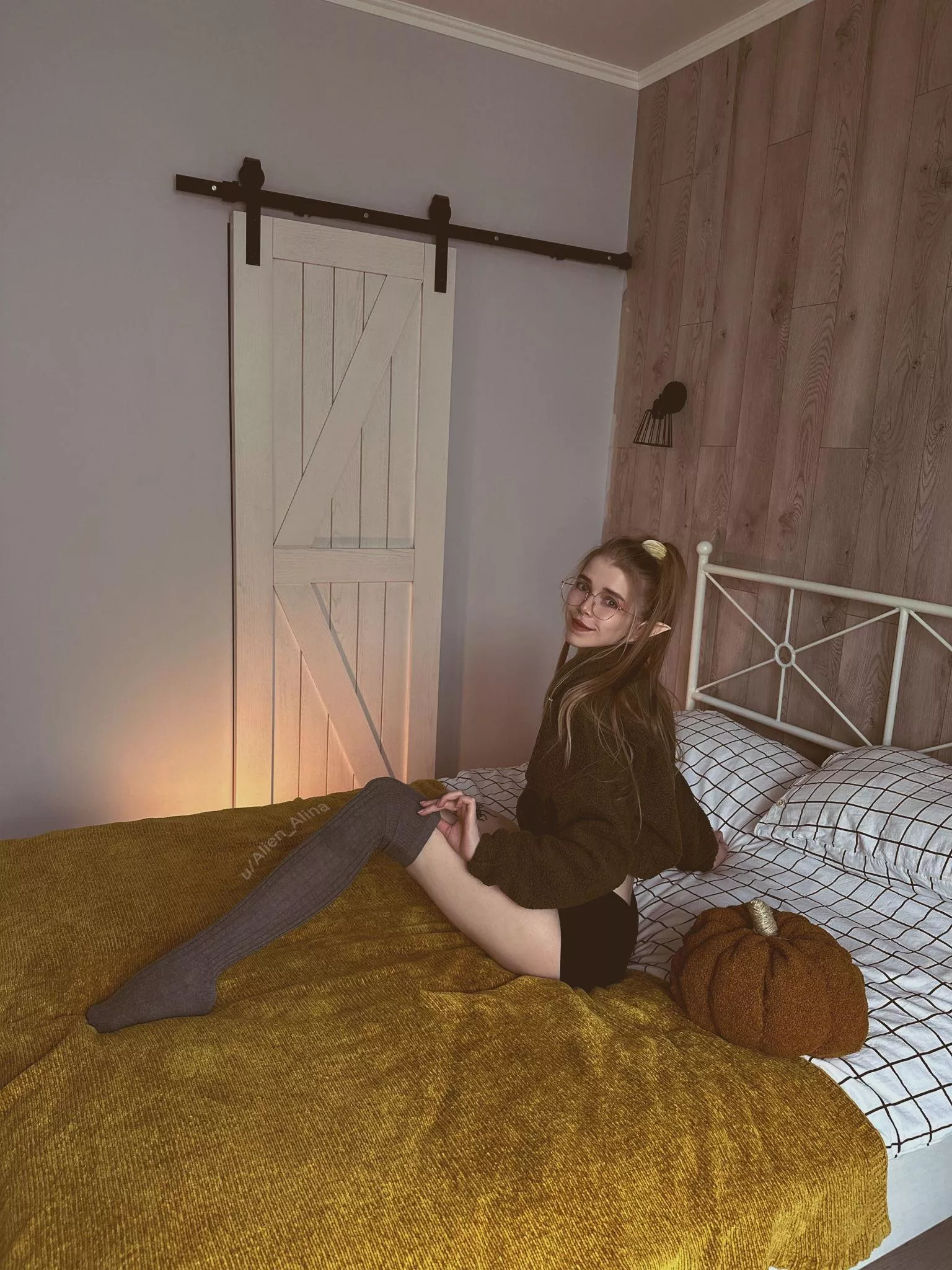 it remains to light the candles