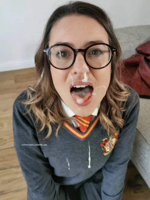 Naughty Hermione gets a facial