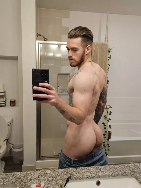 Needs a good tongue lashing