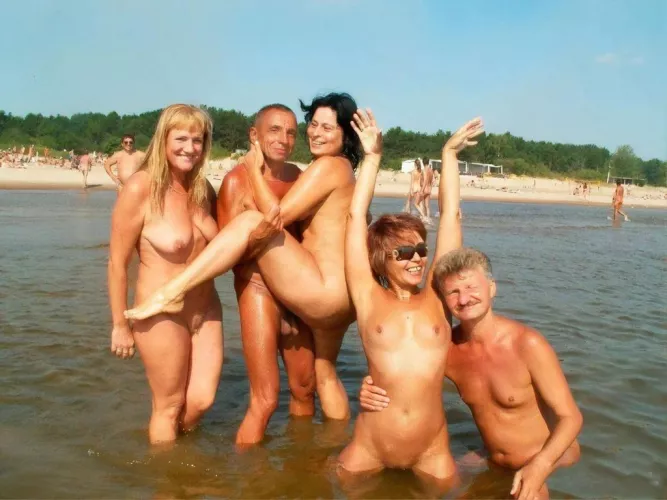 Nude beaches are more enjoyable with friends