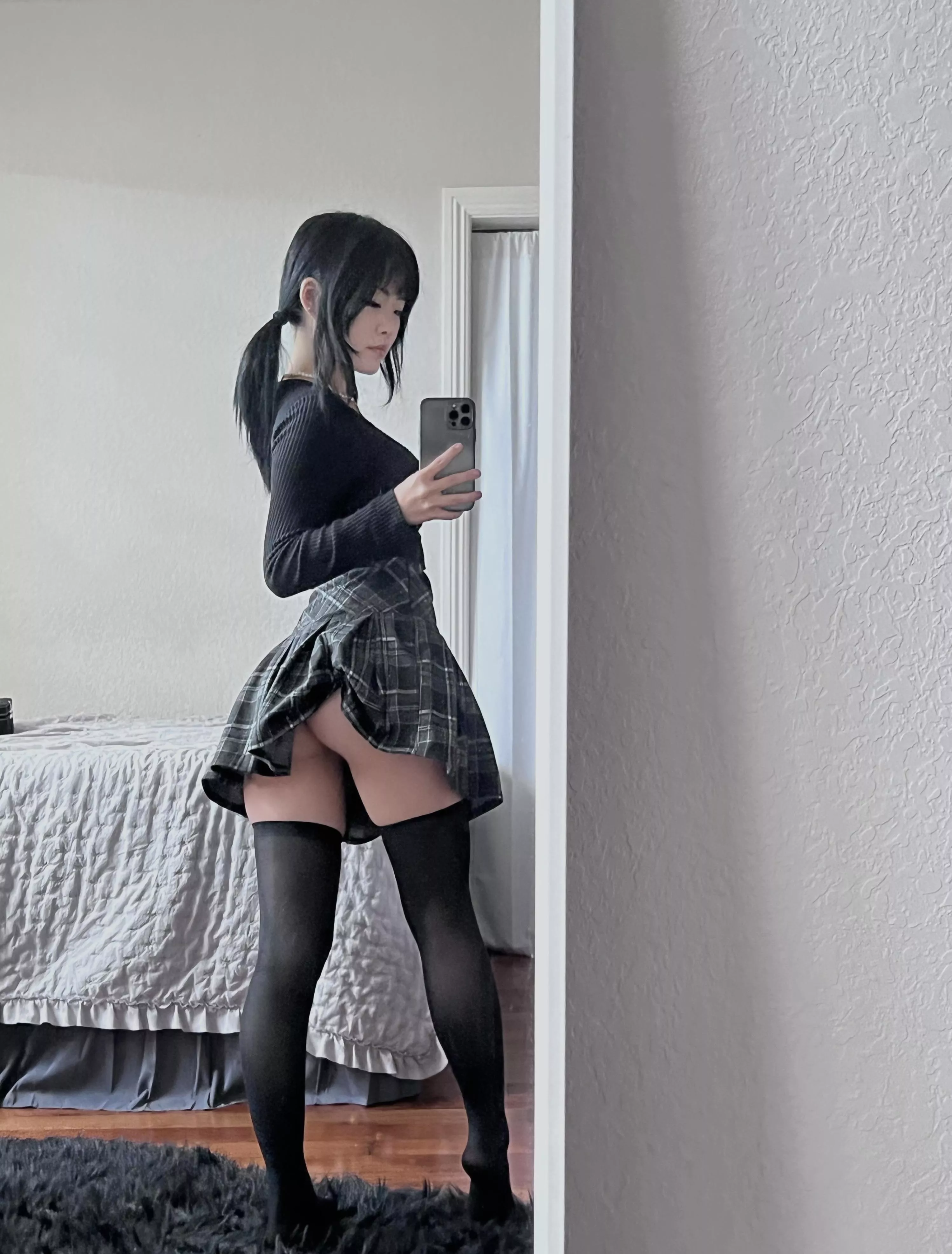 Rate my outfit 1-10 <3