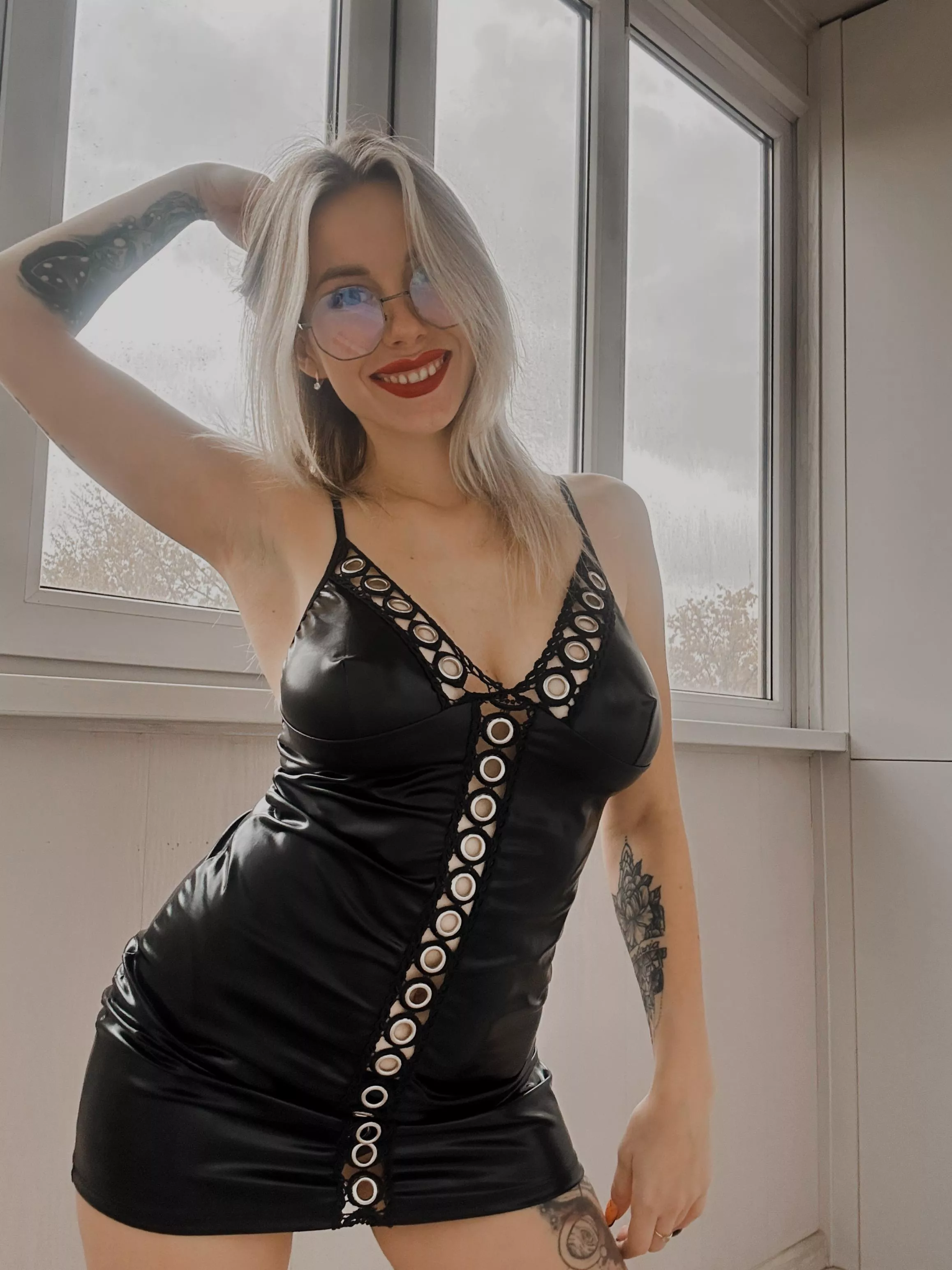 Red lips and black leather