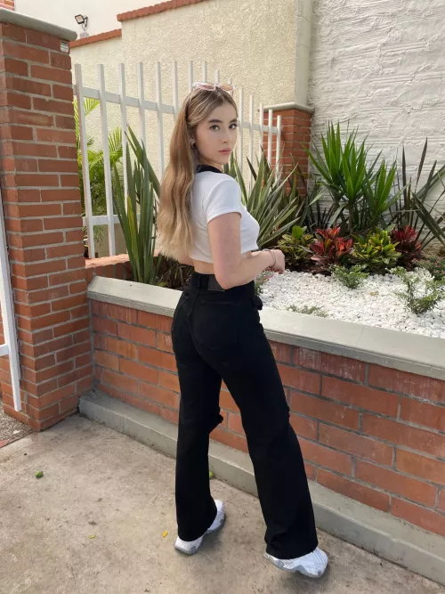 Sexy is my middle name, but I keep it tasteful, not vulgar F19