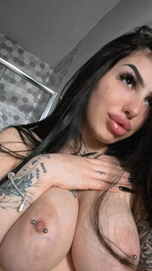 Should I wear no bra more often?