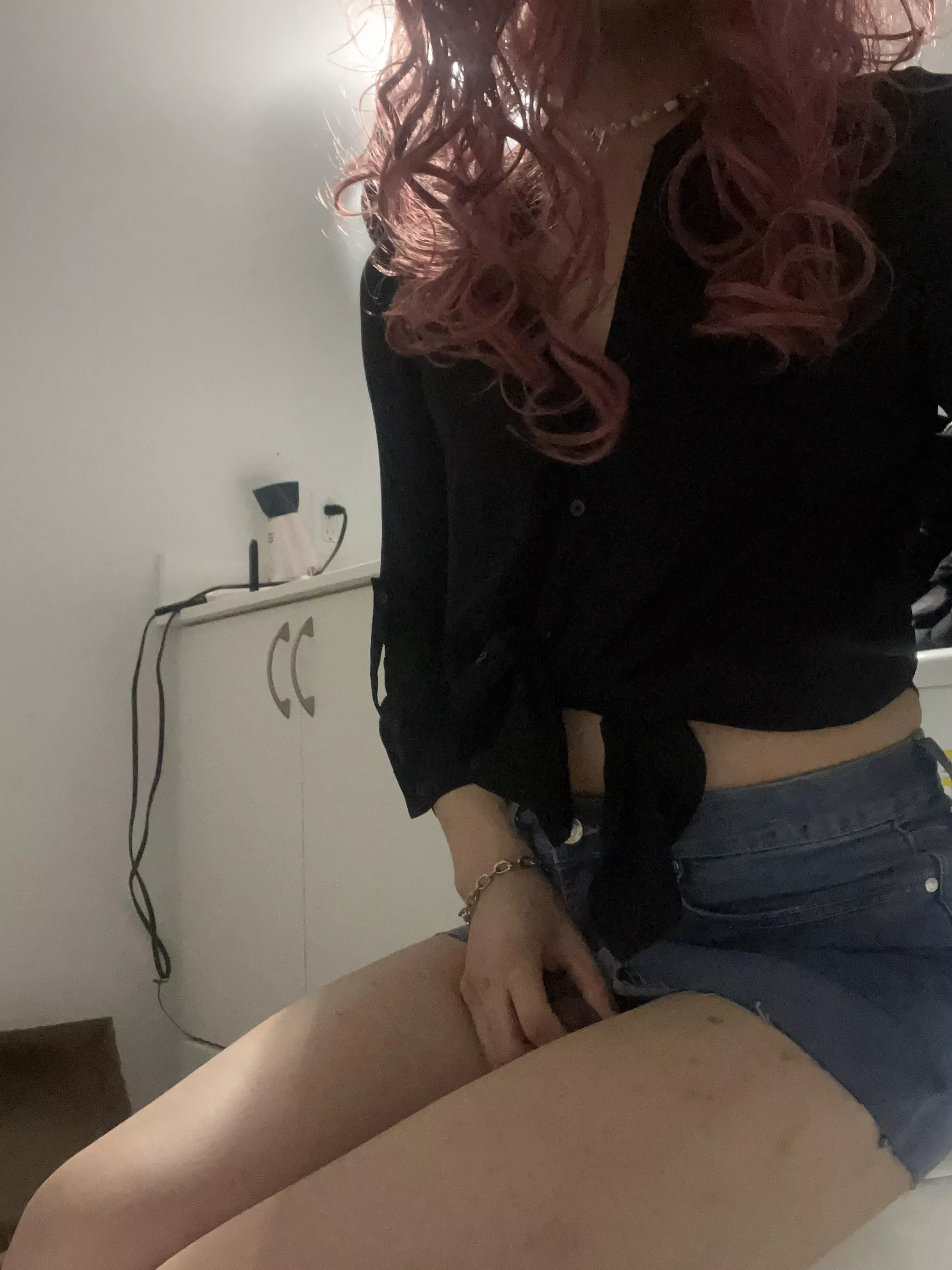 You like my tight and small Asian body daddy?🤭🥵