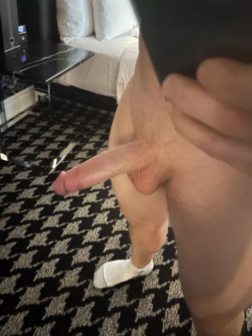 [38] those hotel mirrors