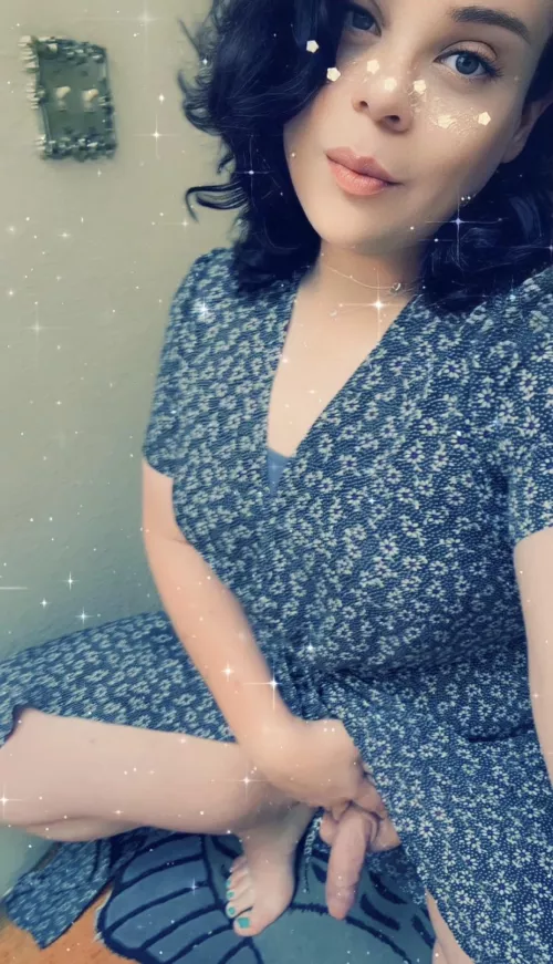 Any ladies want to have some fun? 😍