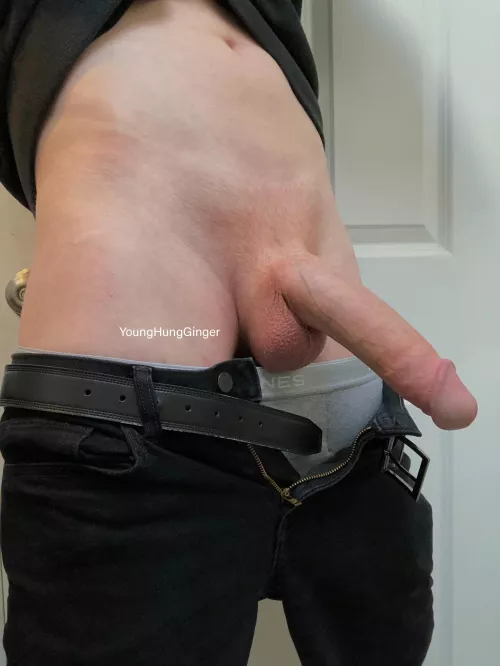 Been so horny at work all day.