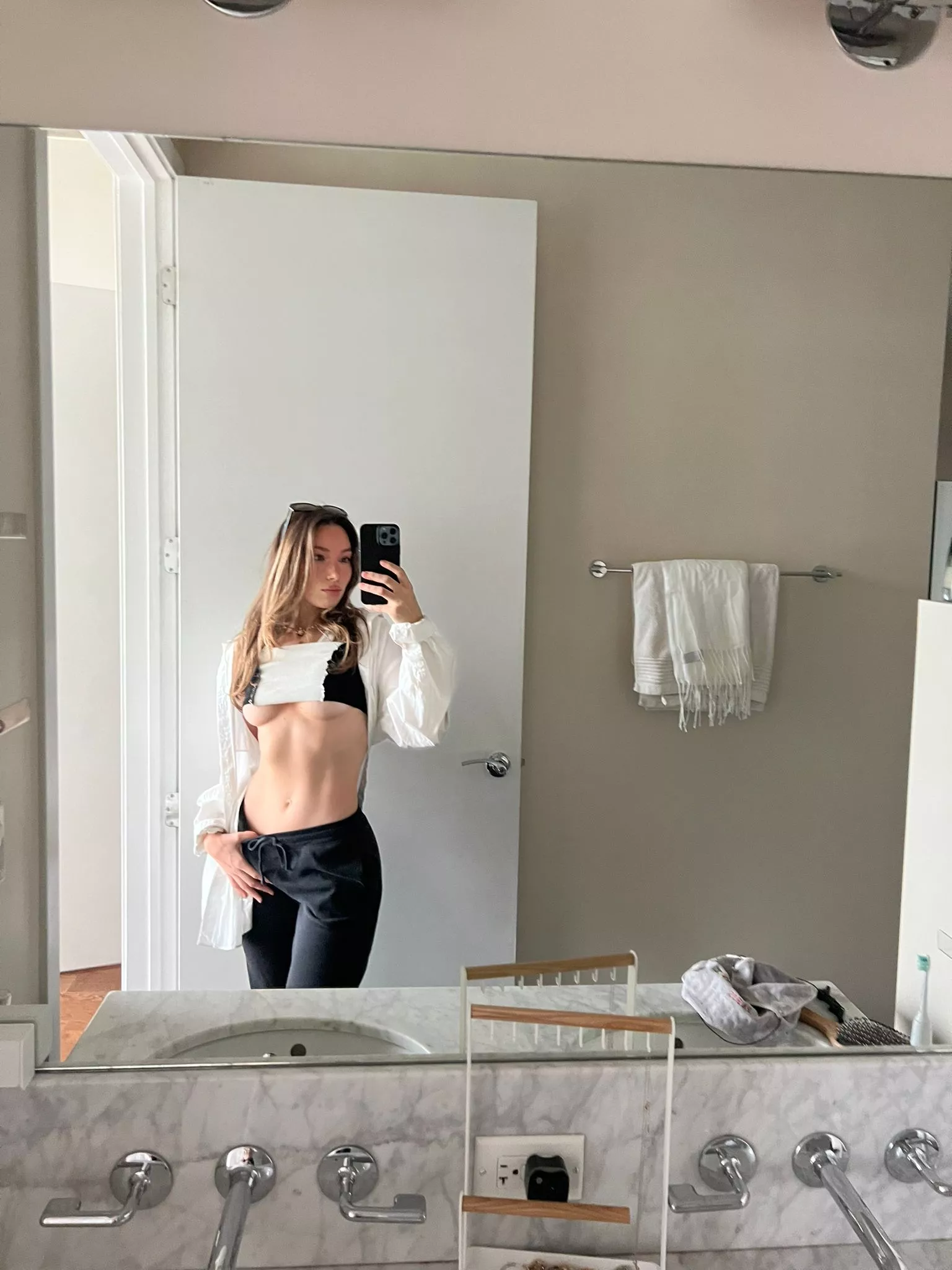 Black and white = perfect color combo 😘