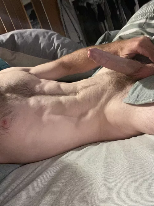 Daddy [34] is home alone who’s joining me in bed?