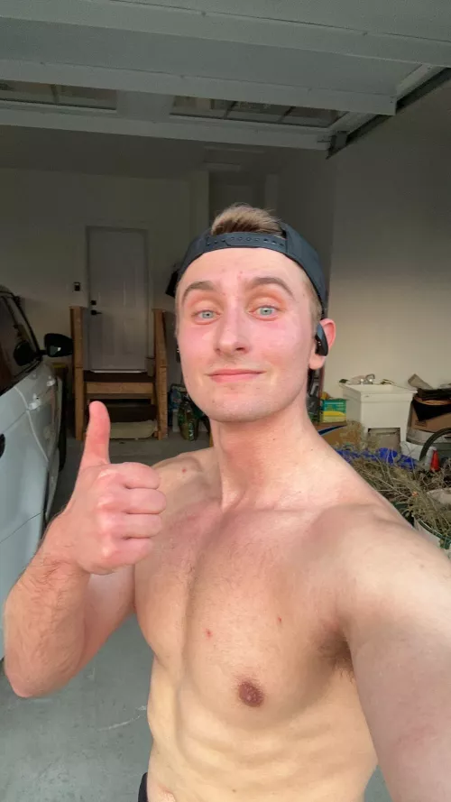 Do older men like 19 yo shaved body?