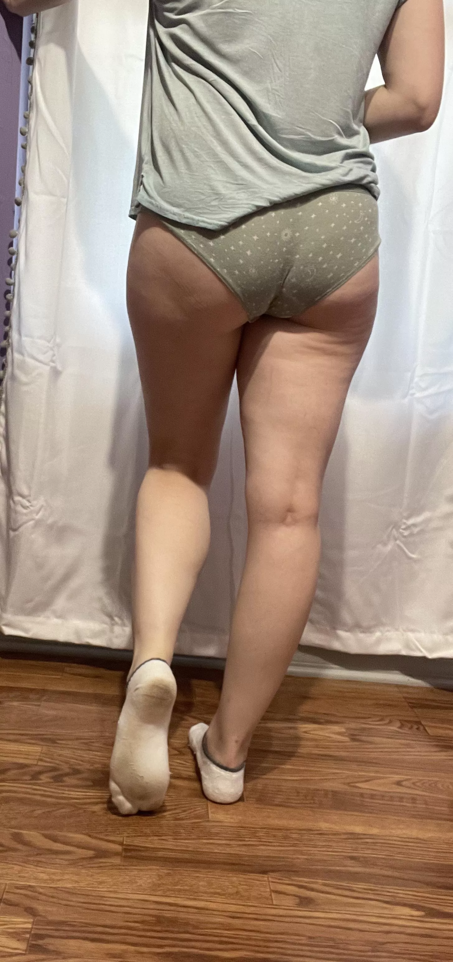 Don’t you love how these grip my toes?[F]