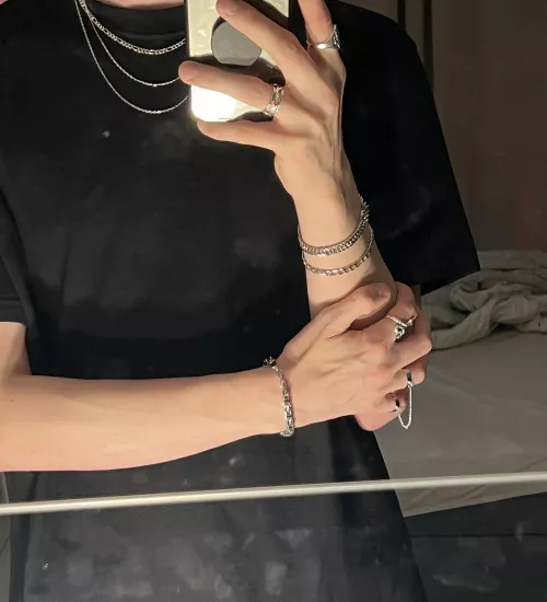 hi i‘m new here is this good ? 🥹