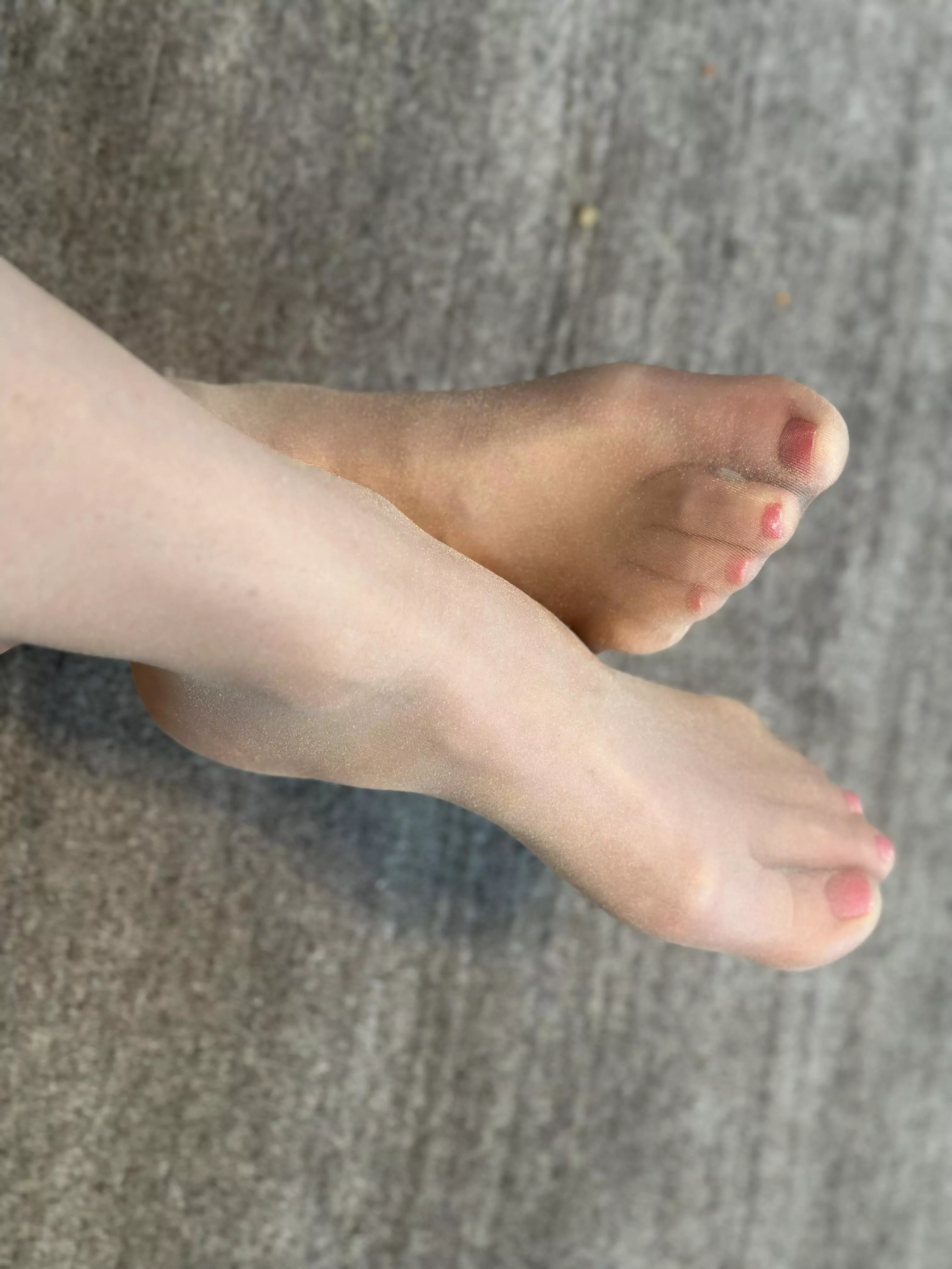 I’d love to put these soft nylon feet to work…