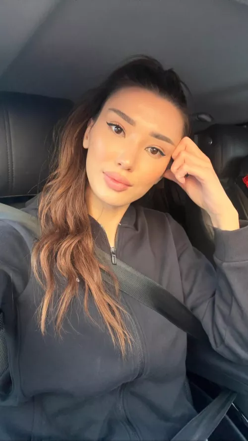 Sabina Altynbekova ...