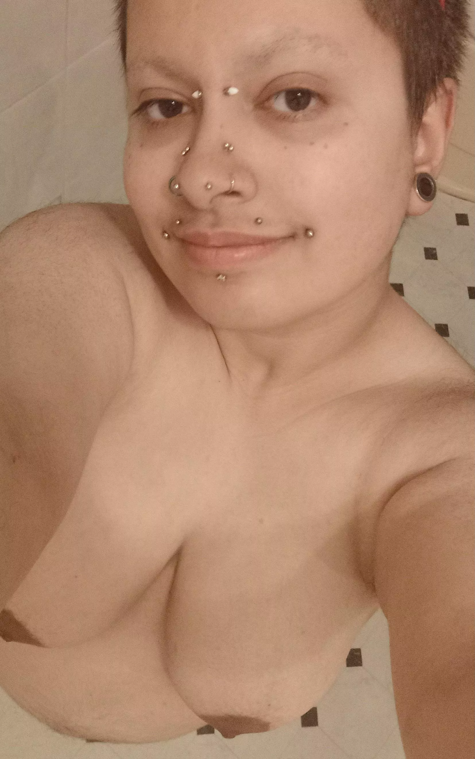 Take a minute for yourself skinny dip in my mind I'm in lovee