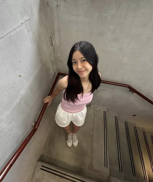 Thumbs up if you’d bang