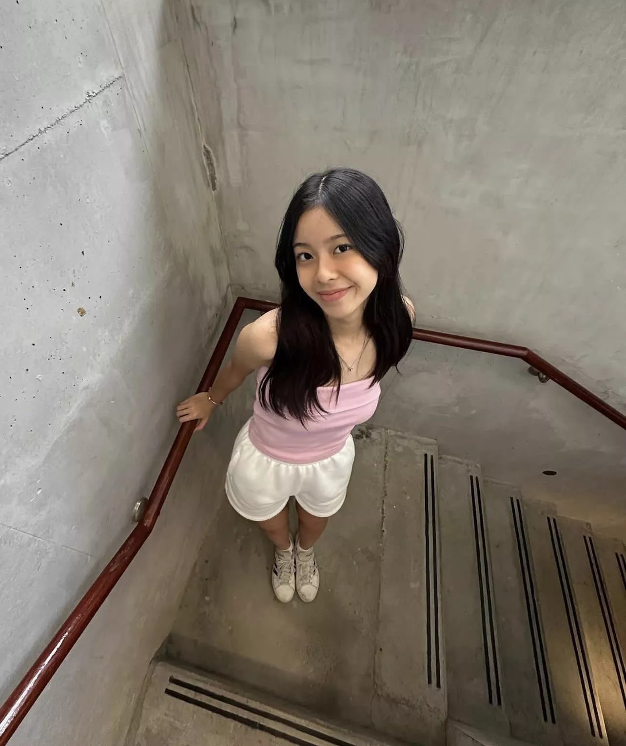 Thumbs up if you’d bang