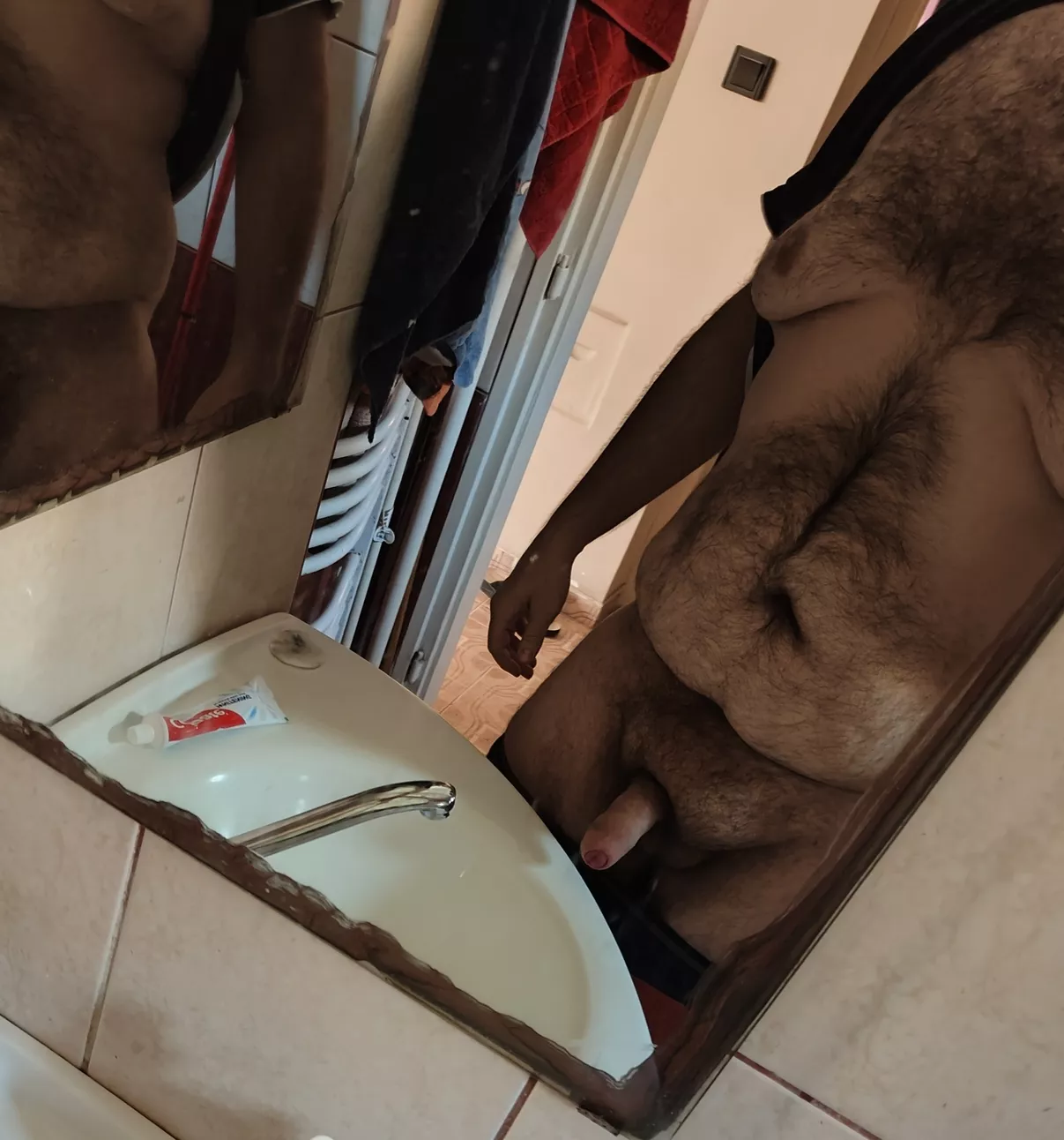 Virgin guy at 30, can I get some female feedback?