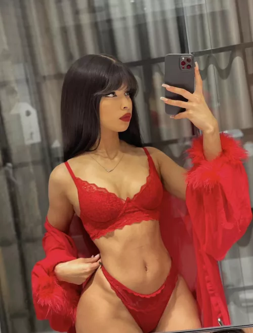 Would any older guys actually fuck a 19 y/o Latina like me?