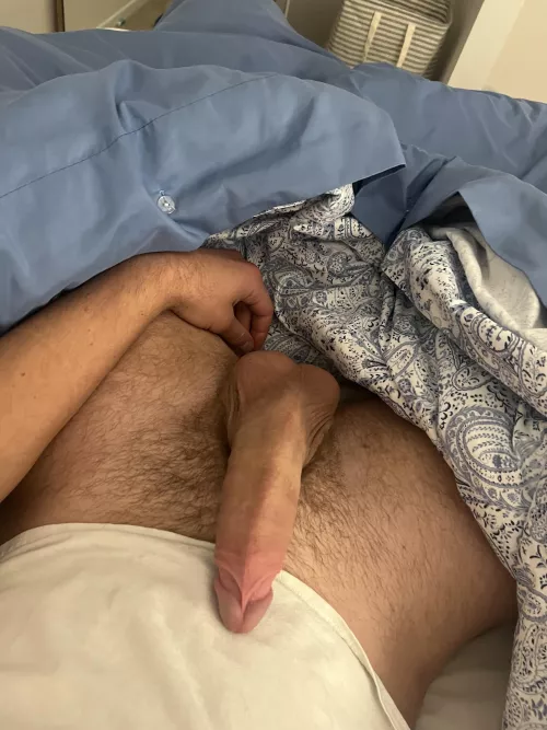 Any lil bros get curious about what their big bros nuts smell like after the gym?