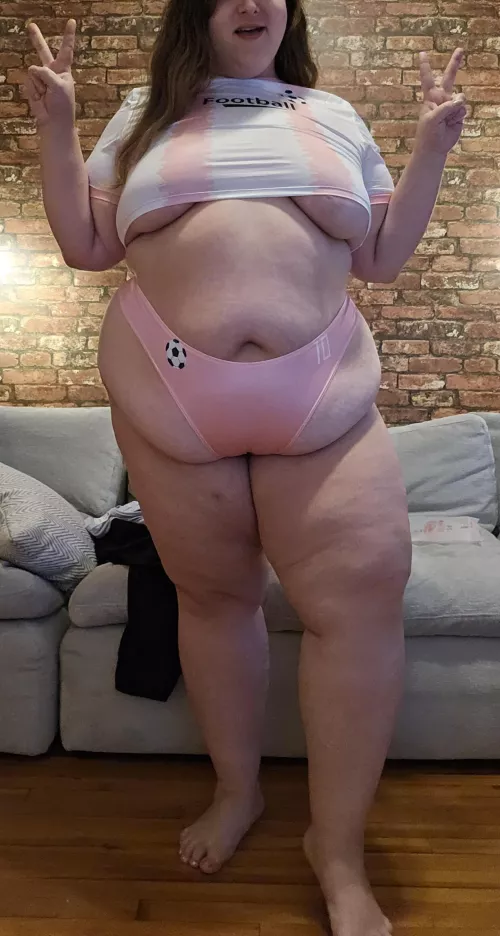 Be honest, would you fuck a FatBabe like me?