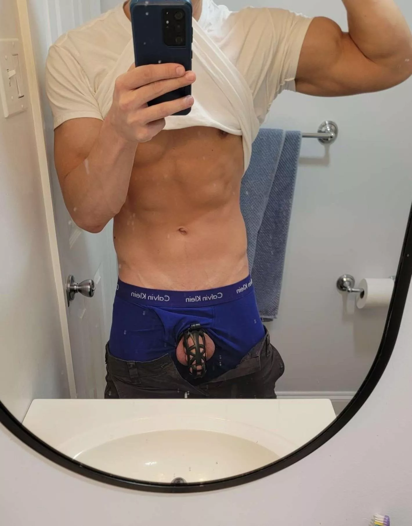 Cage check in the office. Humiliate me please