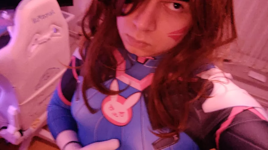 Do I look like a gamer girl yet?