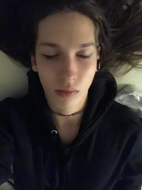 Do you like my make up?