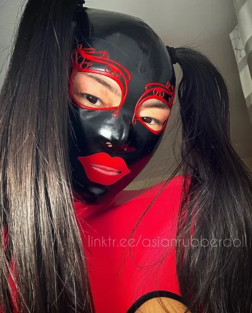 Do you like my pigtails? 🎀