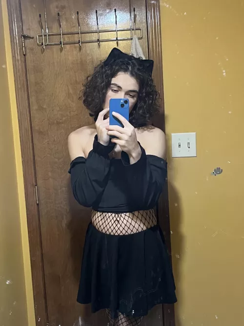 First time in my feminine clothes