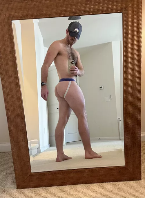 Gotta love the booty!