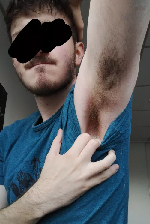 I bet you wouldn't say no once I pull back my sleeve