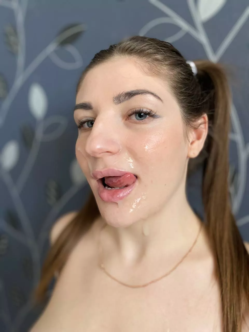I love getting a portion of your cum on my face