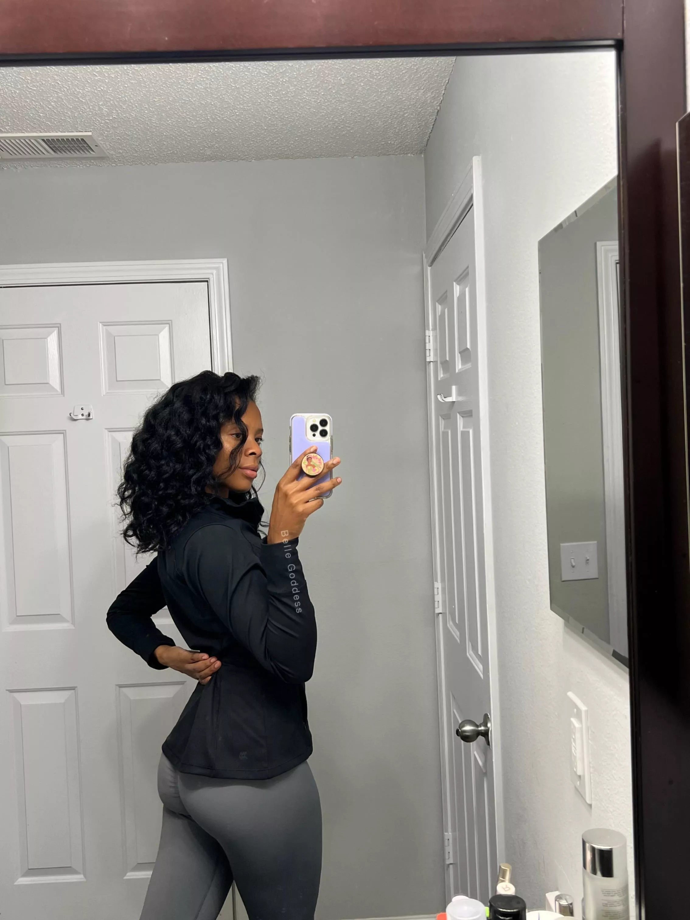 Let’s get sweaty together ;)