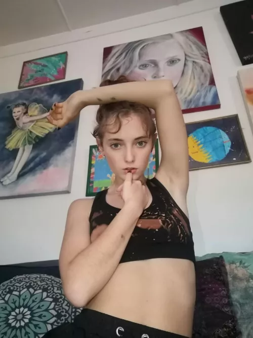 My cute armpit? It's like a secret weapon, always ready to make a surprise appearance. F18