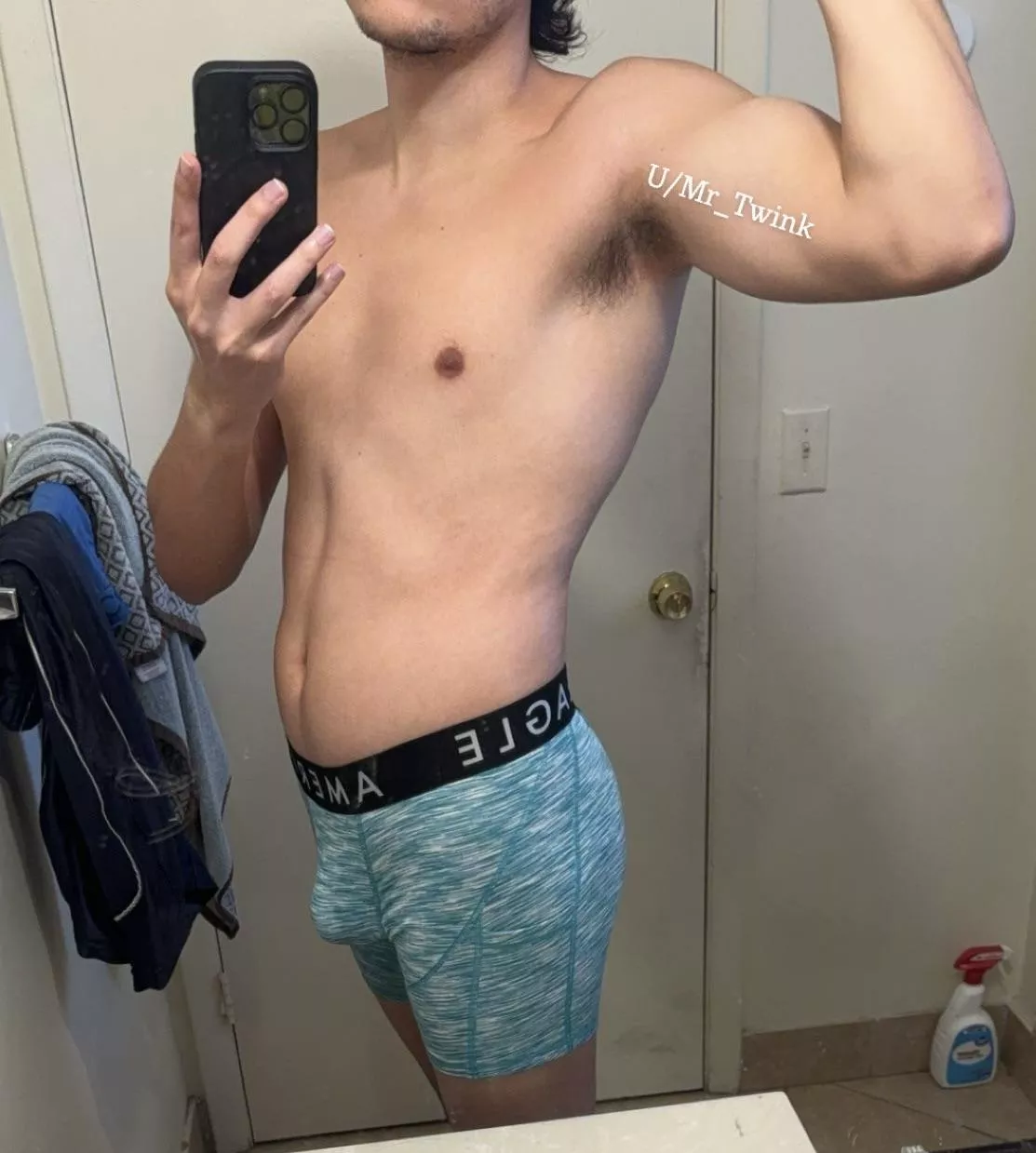 Slowly leaving twink to twunk