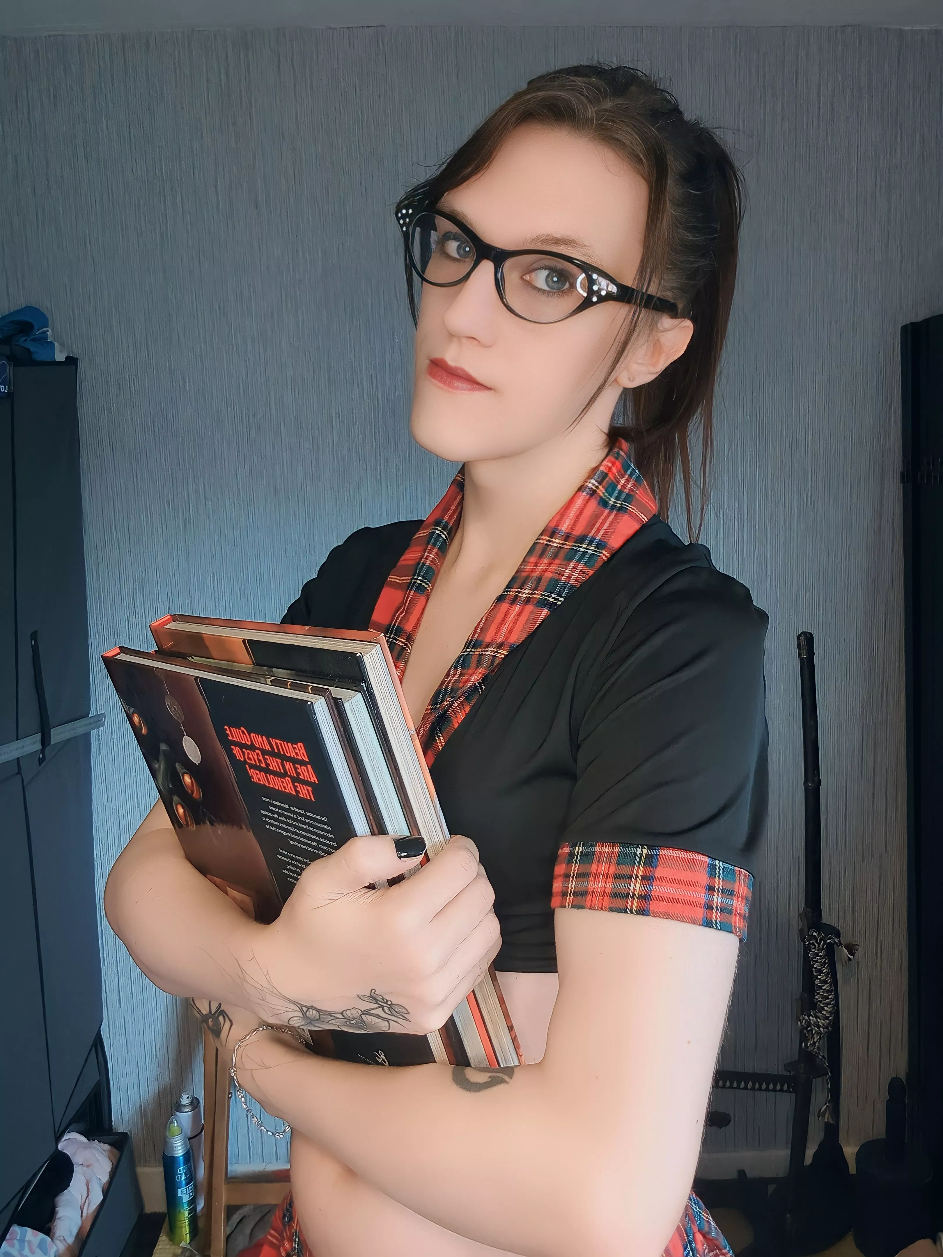 Some guys like brains, some like a girl they can fuck on their desk.... Get you a girl that can do both 😉