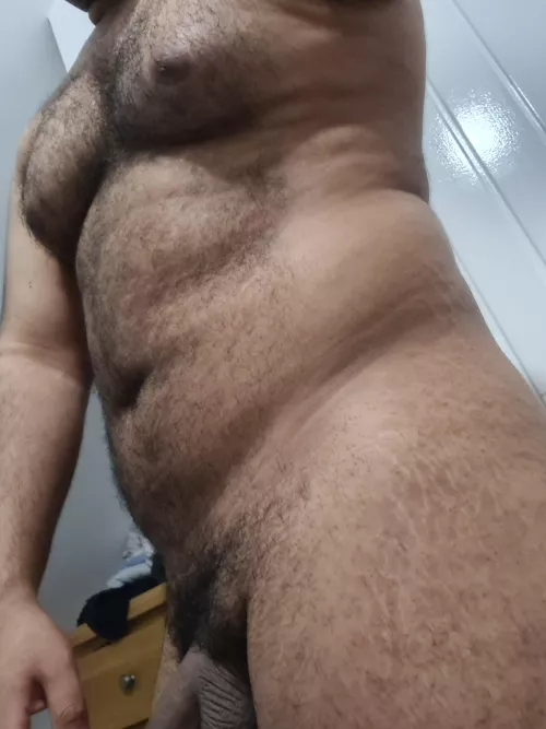 Who wanna get naked and cuddle with me