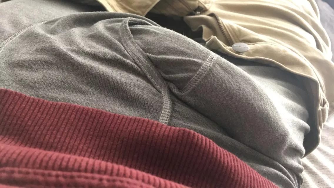 18 I need to bustt hmu @jay-2326